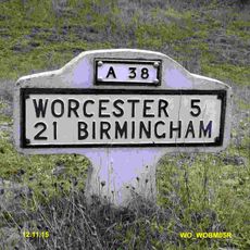 Milestone, N of Martin Hussingtree