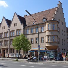 Wohnanlage Leonorenstraße 90 & 92 Charlottenstraße 2 & 4 & 6 & 8