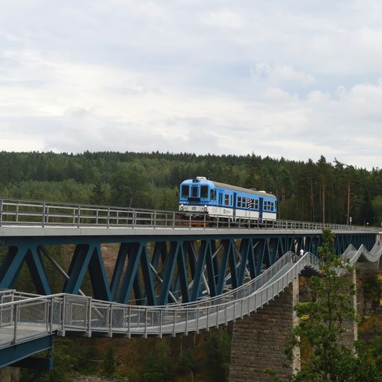 Pňovany Bridge