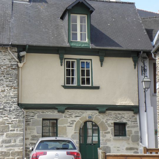 Maison, 4 place de la Résistance