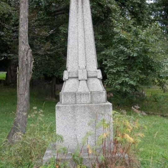 Pomník padlým v Maxičkách