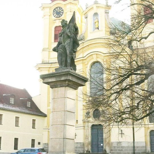 Socha svatého Václava u kláštera v Hejnicích