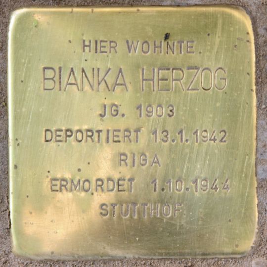 Stolperstein en memoria de Bianka Herzog