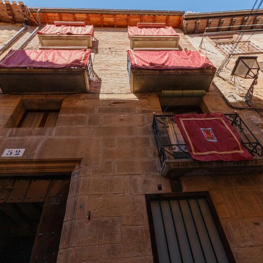 Casa Santa Engracia 52