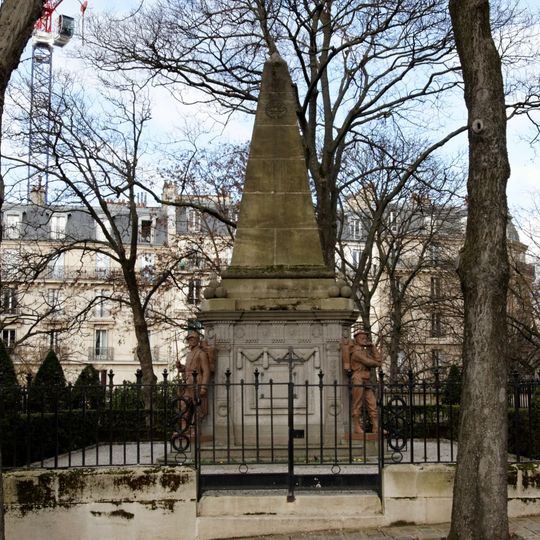 Monument à la mémoire des soldats morts pendant le siège de Paris de 1870-1871