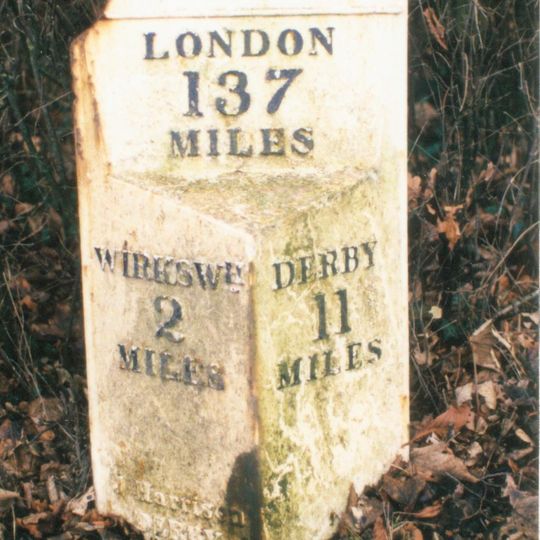 Milepost, Alton Manor