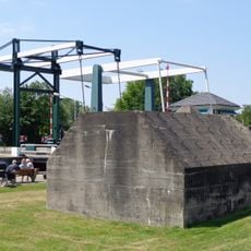 Betonnen werken tussen Fort Hinderdam en Fort Kijkuit te Hinderham