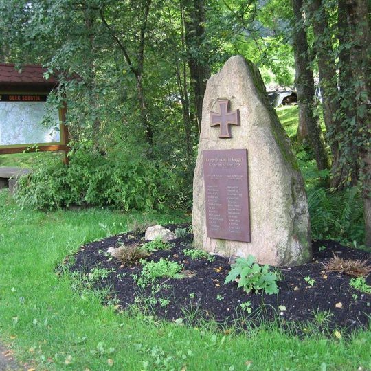 Pomník padlým v 1. sv. válce pod kaplí sv. Jana Nepomuckého v Klepáčově