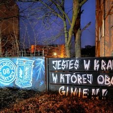 Jestes w krainie w której obcy ginie.