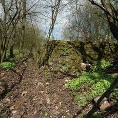 Ruiny zamku, poł. XIII