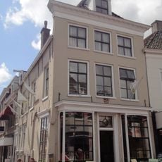 Gedempte Poortezijlen 1, Sneek