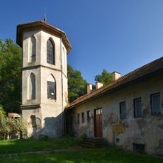 Oranżeria z wieżą