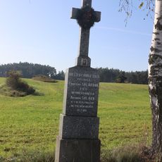 Kříž u silnice západně od Trnavy