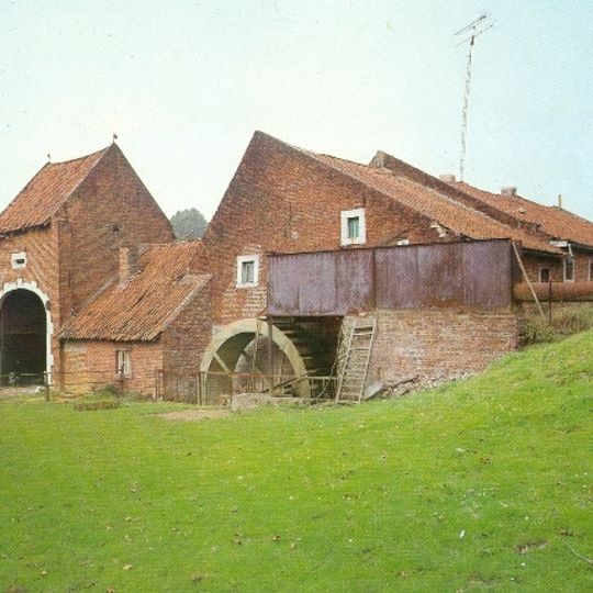 Nerummolen