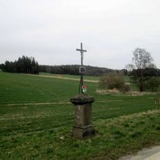 Kříž západně od Malého Boru