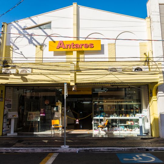 Building at Rua Floriano Peixoto, 651