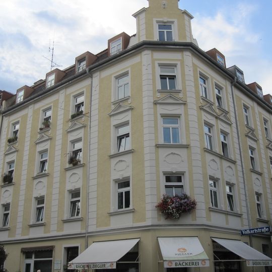 Mietshaus Volkartstraße 30