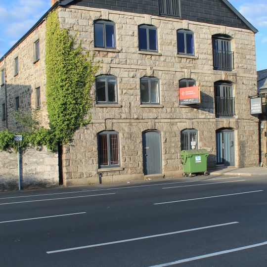 Warehouse At Sw 7878 3441