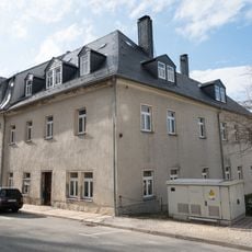 Wohnhaus in halboffener Bebauung Steinweg 6