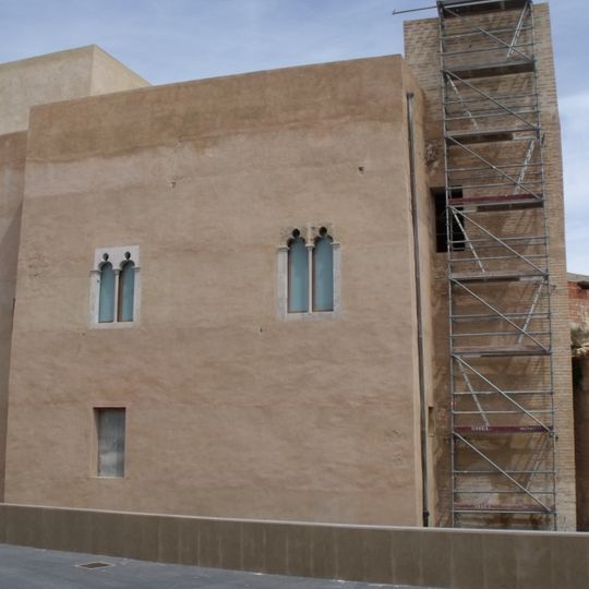 Castle and city walls of Riba-roja de Túria