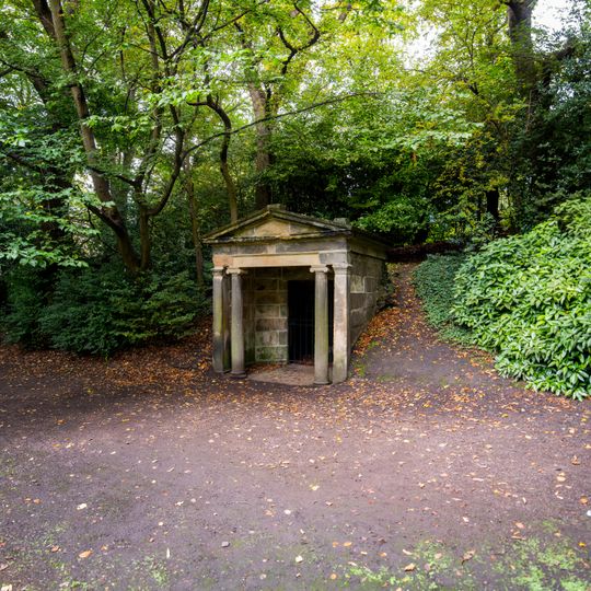 Edinburgh, Queen Street, Queen Street Central Gardens, Doric Pavilion