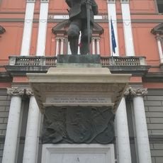 Monumento a Mariano Abignente