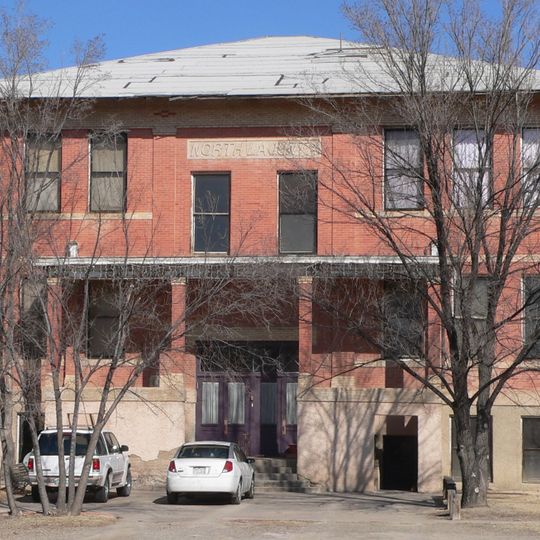 North La Junta School