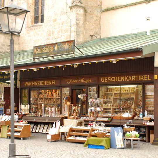 Wallfahrtsladen, bei Nr. 30