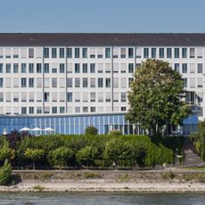 Adenauerallee 81–83