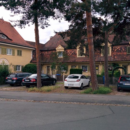 Reihenhausgruppe der Gartenstadt Nürnberg
