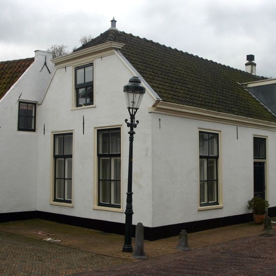 Voorstraat 51, Voorschoten