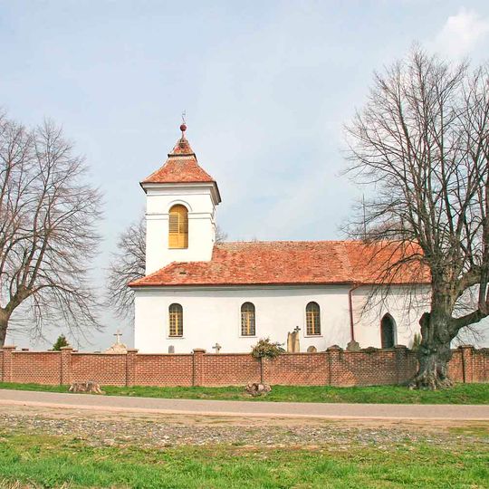 Památné lípy v Řestokách