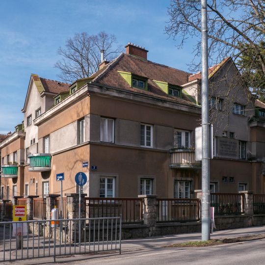 Wohnhausanlage Hüttelbergstraße 7