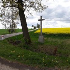 Kříž západně od Kolného