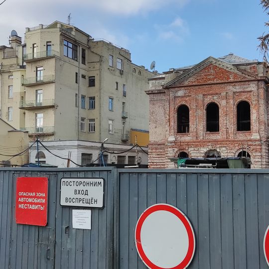 Пристройки к главному дому