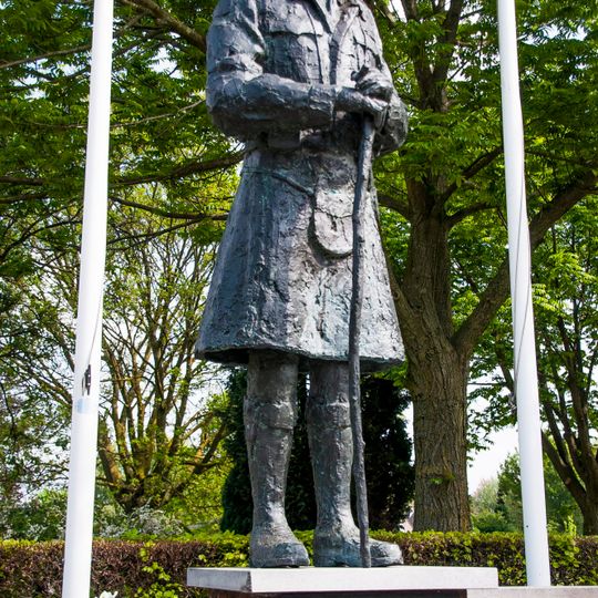 Monument voor sir Colin Muir Barber