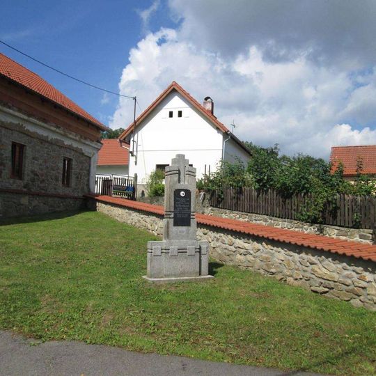 Pomník padlým v Dlouhé Lhotě