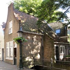 Pand met puntgeveltje van IJsselsteen