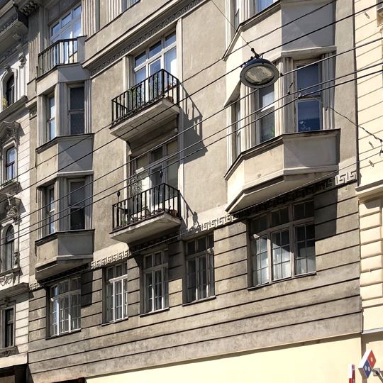 Miethaus Neubaugasse 61