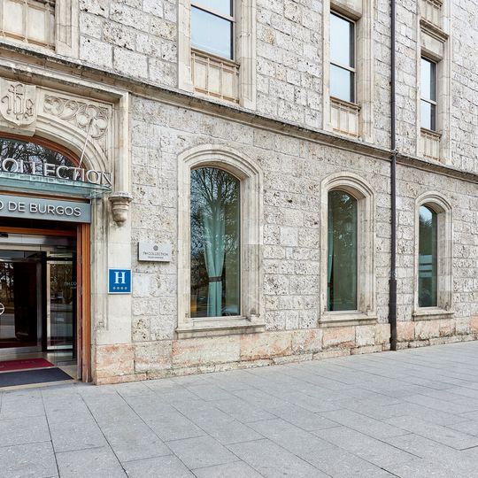 NH Collection Palacio de Burgos
