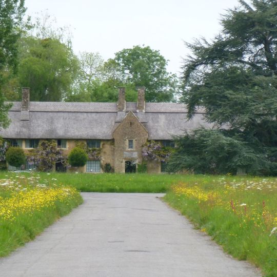 Barrington Court Cottages