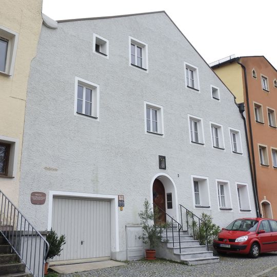 Wohnhaus, ehemalige Werkstatt der Bildhauer Johann Georg Lindt und Thomas Jorhan