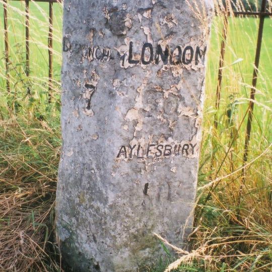 Milestone, Sheep Street; N of Jubilee Cottages, at jct. with B4032