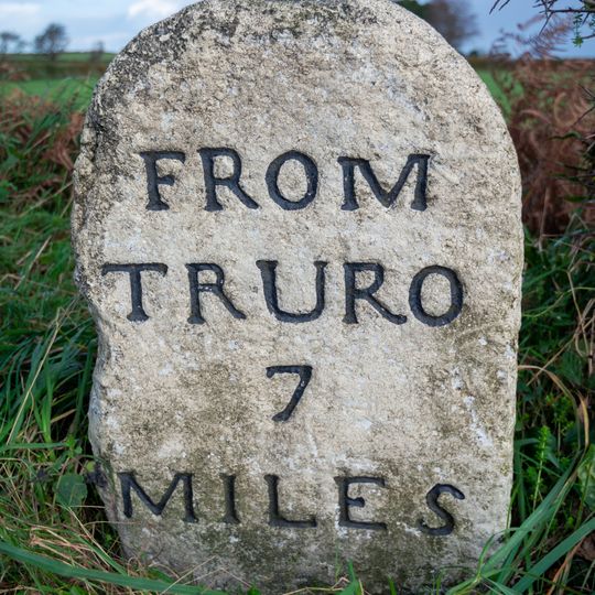 Milestone Approx 186M South Of Telephone Exchange