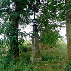 Kříž na východním okraji Otročic