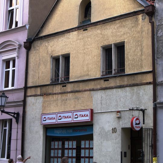 10 Wielkie Garbary Street in Toruń