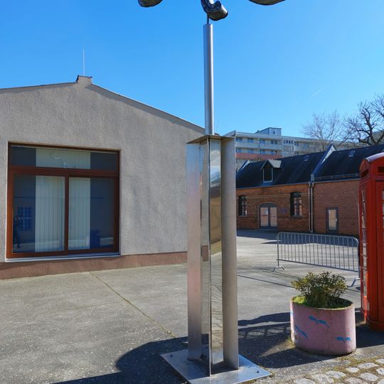 Metallskulptur in Alt-Buch 45