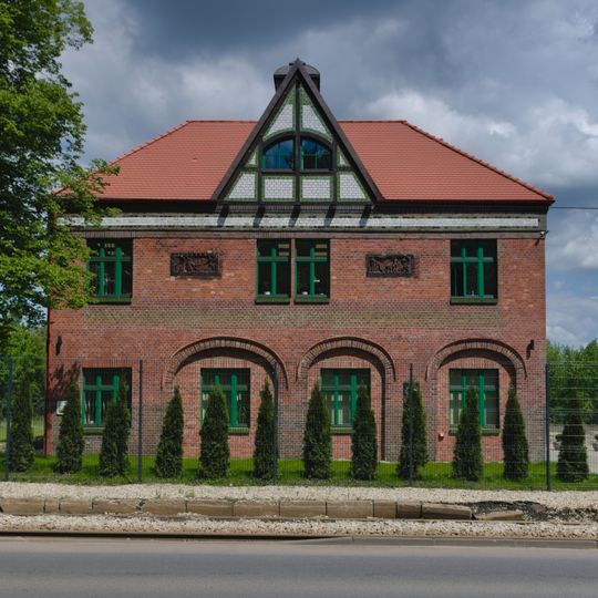 Portiernia bramy II Huty Pokój w Rudzie Śląskiej