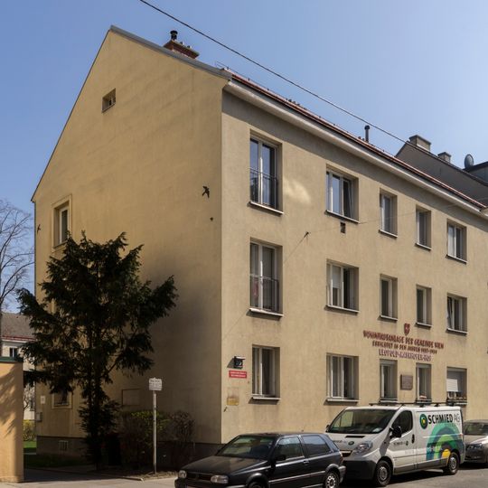 Leopold-Mayrhofer-Hof