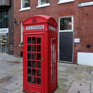 K2 Telephone Kiosk, Outside Number 6 Copthall Chambers